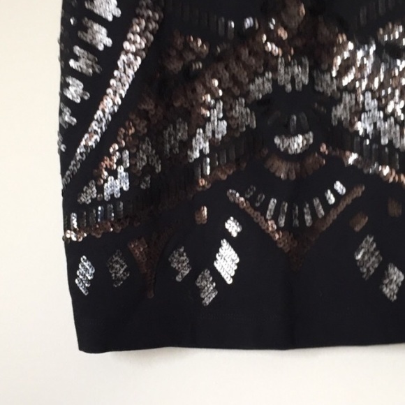 NWT Black Express Sequin Aztec Skirt - Picture 2 of 5